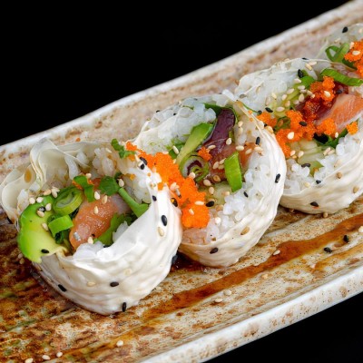 Orange County Roll (6 pcs, Soy Paper)