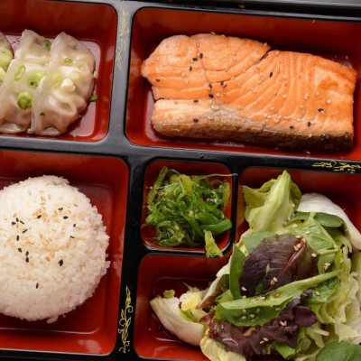 Salmon Bento (with 3pcs Gyoza)