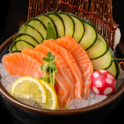 Salmon Sashimi (5 pcs)