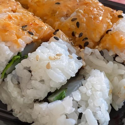 Spicy Yellowtail Roll