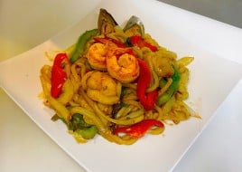 Stir-fried Spicy Seafood Noodle