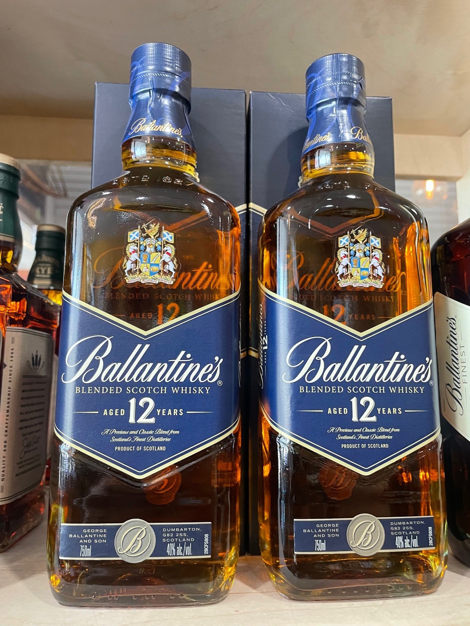 Ballantines 12y 750 | O'Lima Liquors