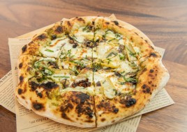 Creamy Pesto Pizza