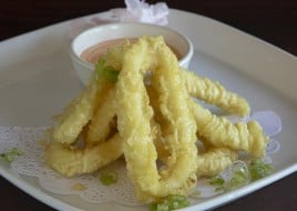 Fried Calamari (7 Pcs)