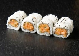 Spicy Salmon Roll