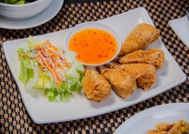 THAI VEGAN DRUMSTICKS (5PCS)