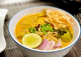 Khao Soi Chicken (Rice is not included)