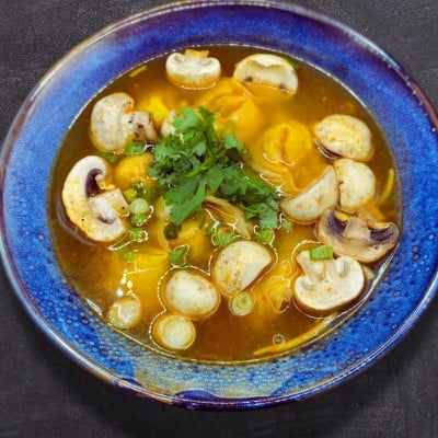 WONTON TOM YUM SOUP