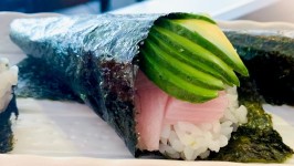 HAND ROLL