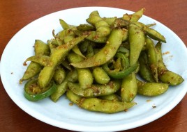 SPICY EDAMAME