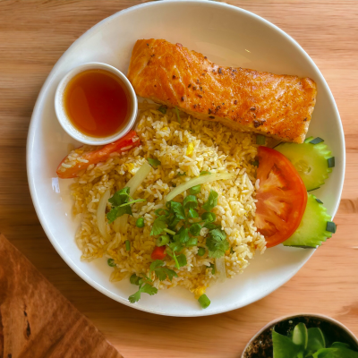 Garlic Fried Rice Salmon