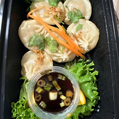 Steamed Chicken Dumplings (6)