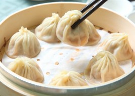 Juicy Steamed Pork Dumplings (8 pc)