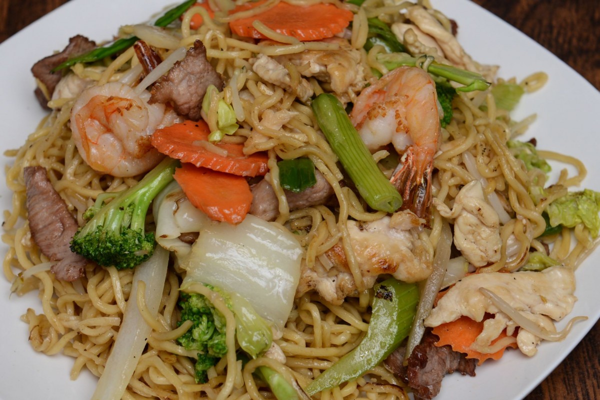 House Chow Mein