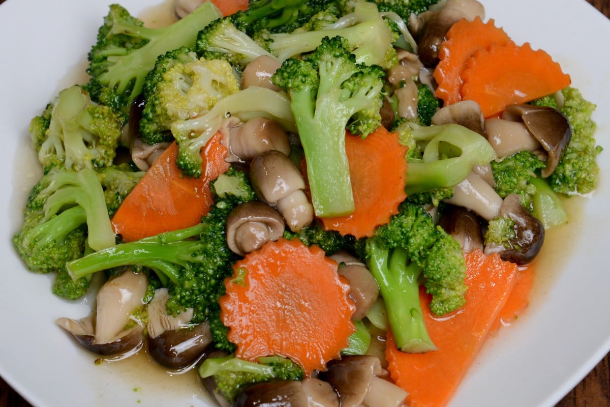 Broccoli with Oyster Sauce