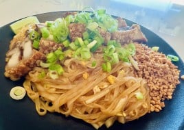 Pad Thai Moo Krob